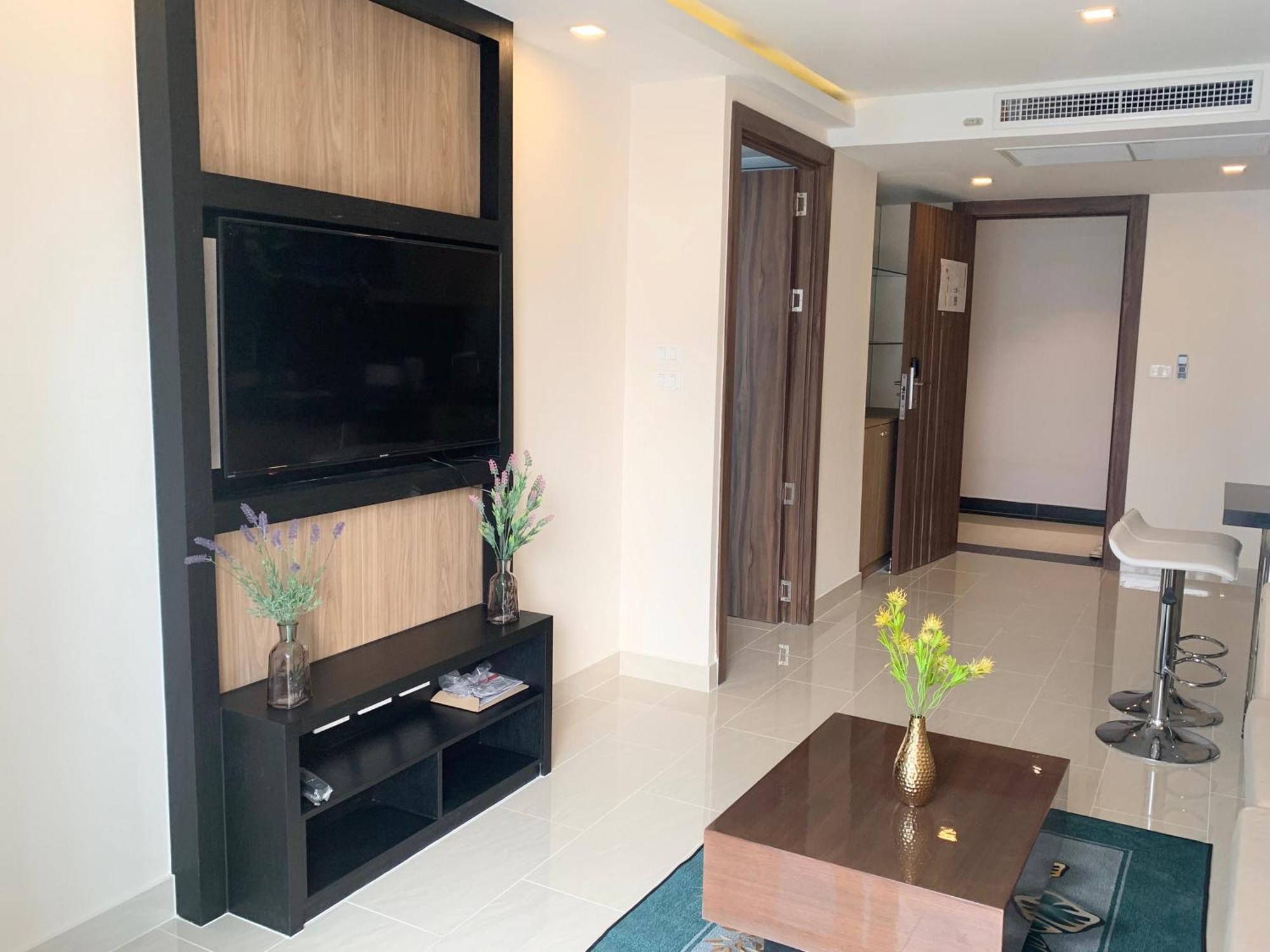 Centara Avenue Residence By Daisy Pattaya 1 Экстерьер фото